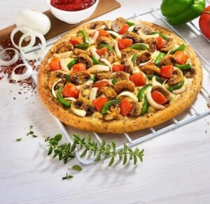 Farm House Green Pizza