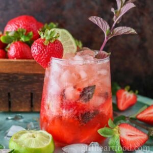 strawberry mocktail recipe feature.jpg